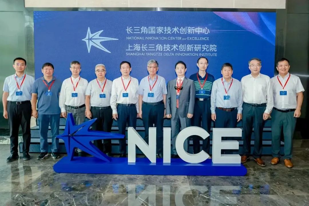 abb6d1a8fedfd46f3070e47f00254f2d.jpg